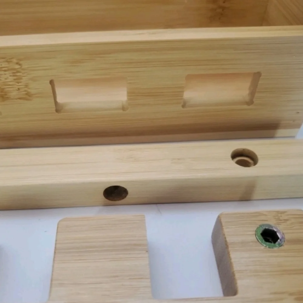 Bamboo Belt Or Tie Display Stand Or Organizer. New.